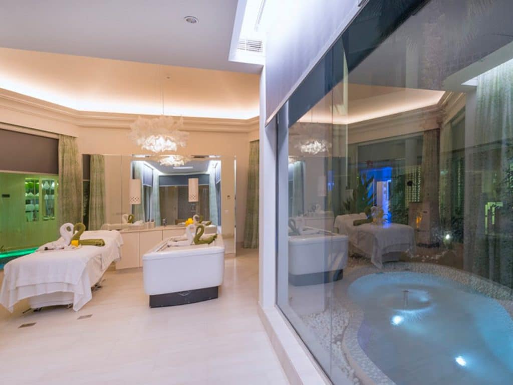 Hot Massage in Riyadh